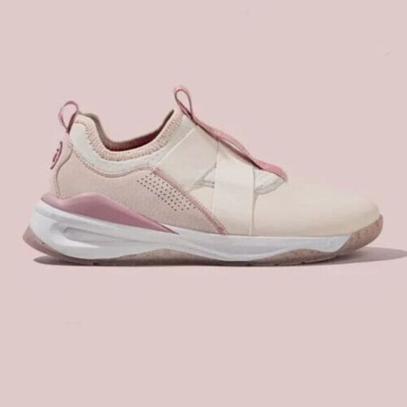 Clove Women's Classic Nurse Clara Nursing Sneaker Sz 6 / EU 37 NEW - Picture 1 of 9